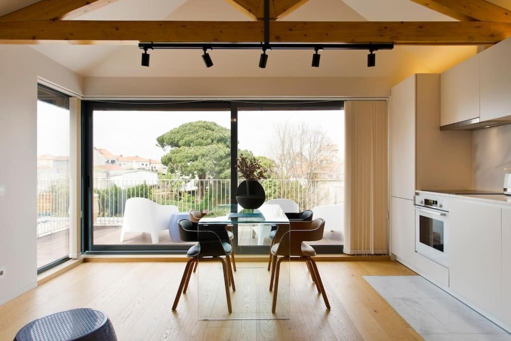 Boutique Rentals-Primrose Terrace&Garage Porto Eksteriør bilde
